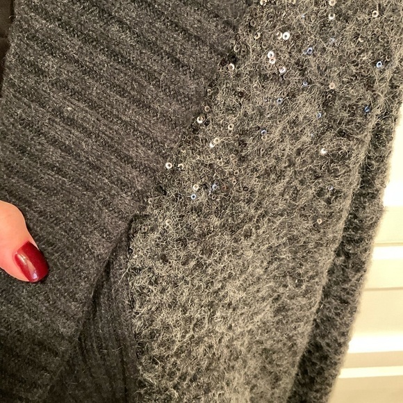 Diane Von Furstenberg sequin cardigan sweater. Brand New with tags - Picture 12 of 12